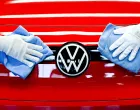 epa09910718 Volkswagen employees clean a Volkswagen logo on a electric cars assembly line at the Volkswagen (VW) vehicle factory in Zwickau, Germany 26 April 2022. In 2021 Volkswagen doubled its electric cars sales compared with 2020 as company is continuing to the transition to e-mobility. EPA/FILIP SINGER/Filip Singer