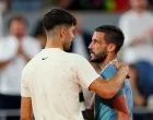 Carlos Alcaraz i Damir Džumhur (FOTO: REUTERS/Denis Balibouse)