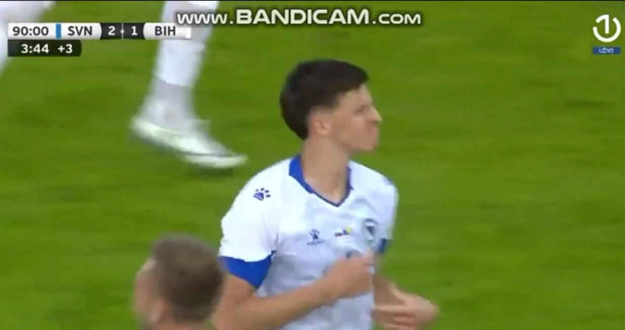 FOTO: Screenshot