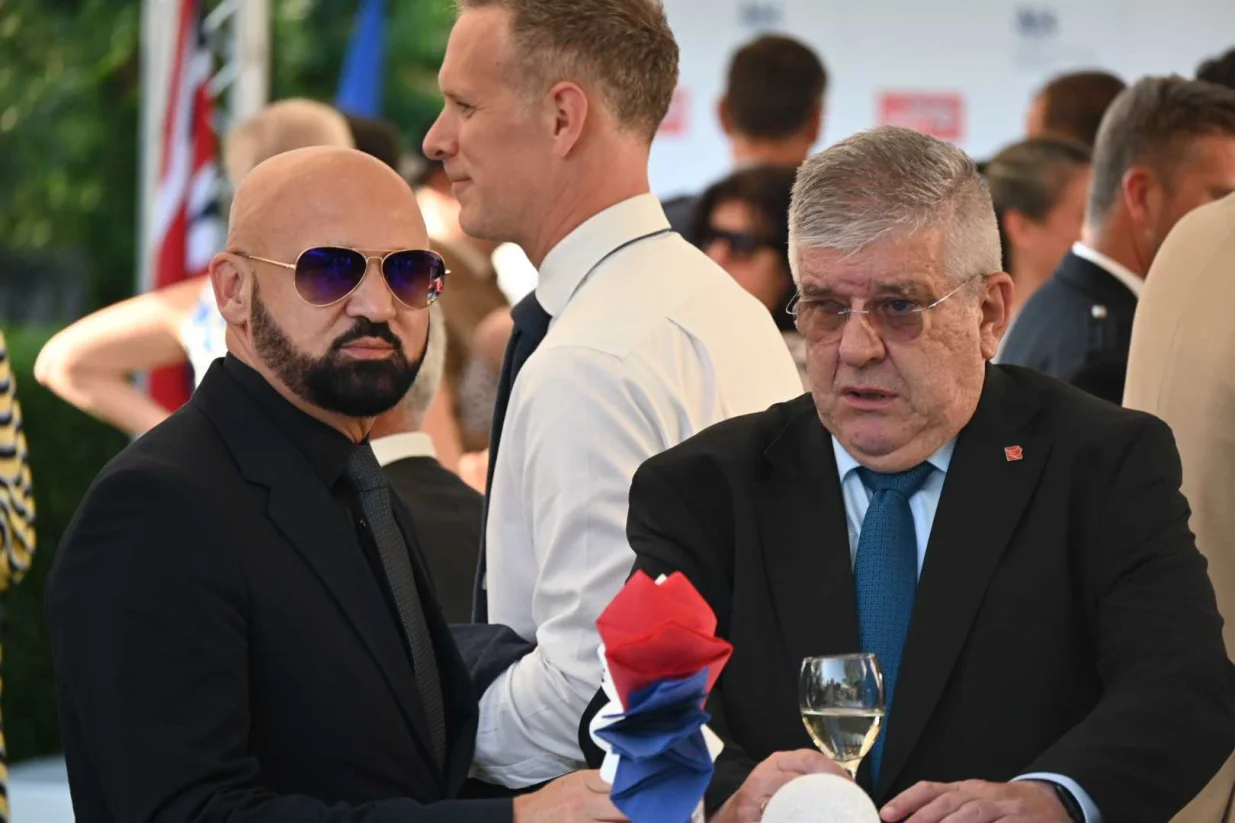 U Sarajevu proslavljen rođendan kralja Velike Britanije/Andrej Bjeloš