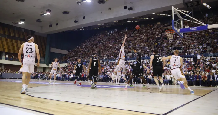 KK Bosna - KK Ilirija (FOTO: Damir Deljo/Oslobođenje)