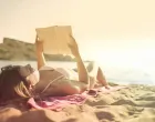 Influenserka slučajno zaspala tokom sunčanja/Pexels