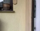 Napukla kuća u ulici Ablakovina čikma zbog klizišta na Curinim njivama/Mz Širokača