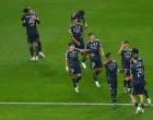 Soccer Football - FIFA Club World Cup - Group H - RB Salzburg v Real Madrid - Lincoln Financial Field, Philadelphia, Pennsylvania, U.S. - June 26, 2025 Real Madrid's Federico Valverde celebrates scoring their second goal with teammates REUTERS/Susana Vera