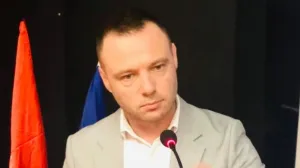 Vuković:// 