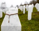 Memorijalni centar Potočari zimi/Damir Deljo