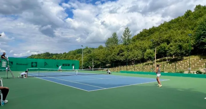 Pyramid cup Visoko