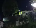 U Srebrenici se, iz dvorišta crkve, 11. jula 2025. ore nacionalističke pjesme Baje Malog Knindže/Screenshot