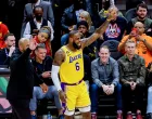 epa10383295 Los Angeles Lakers forward LeBron James (R) and Los Angeles Lakers head coach Darvin Ham (L) react during the second half of the NBA basketball game between the Los Angeles Lakers and the Atlanta Hawks at State Farm Arena in Atlanta, Georgia, USA, 30 December 2022. EPA/ERIK S. LESSER SHUTTERSTOCK OUT