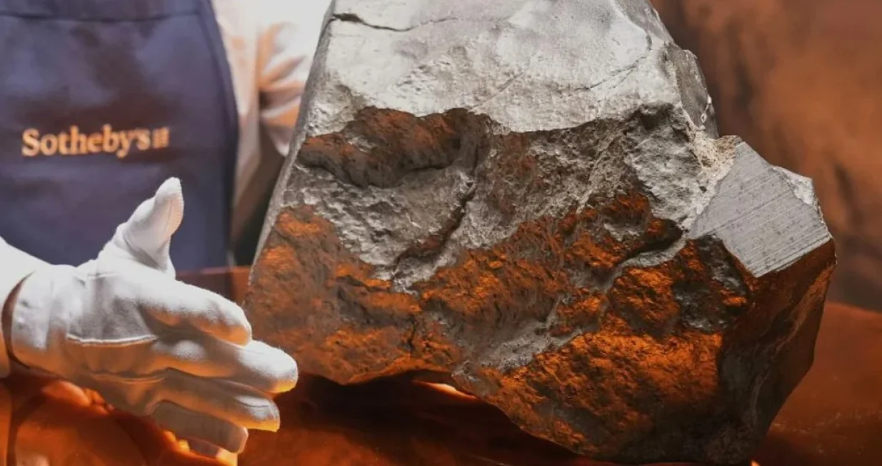 Meteor sa marsa, aukcija, Sotheby's, 4,3 miliona dolara/X