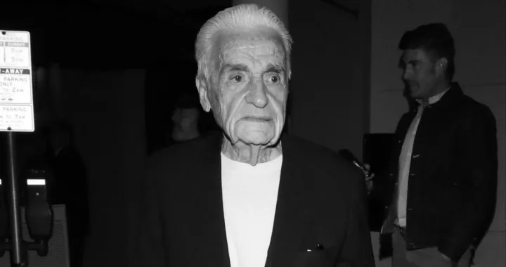 Tom Troupe/