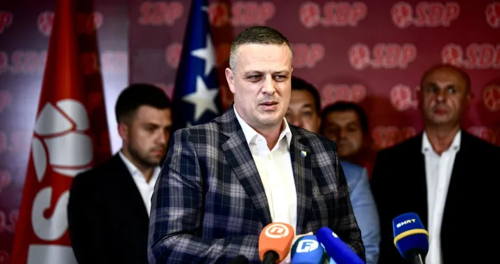Vojin Mijatović/