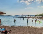 Vodice, plaža ilustracija/Vodice.hr
