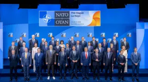 nato samit haag/Nato