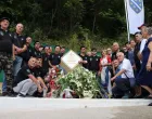 Spomenik je otkriven na lokalitetu Jezera na Žuči/Fena/