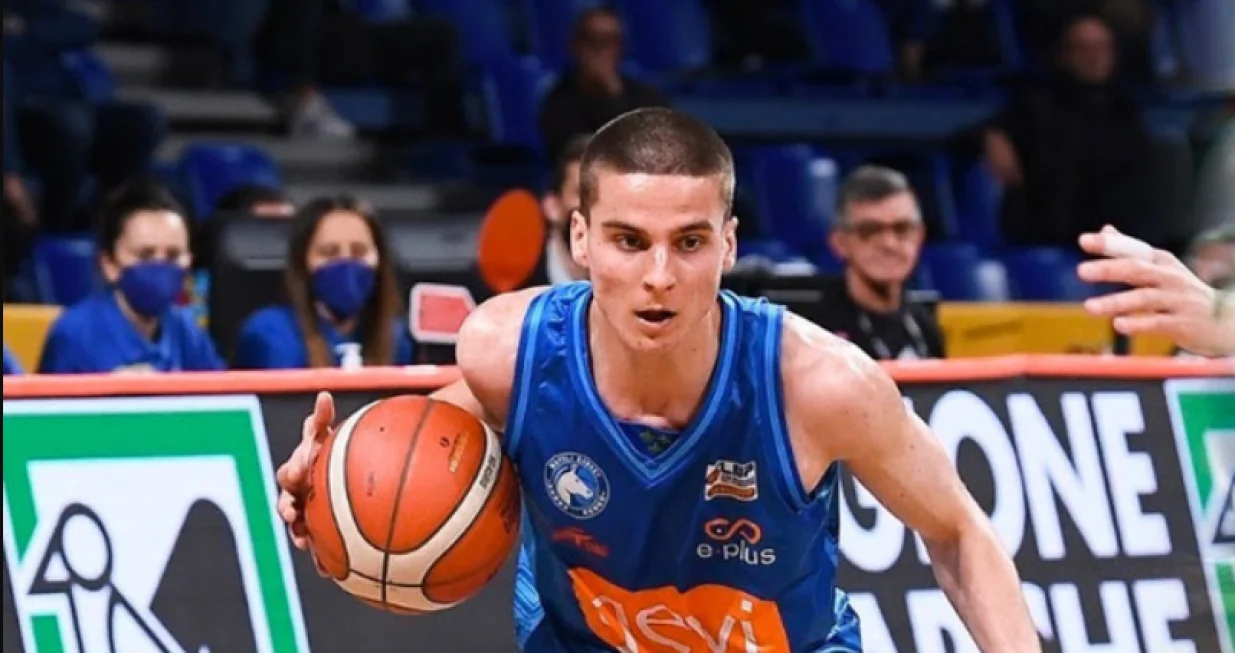 Sreten Ćoralić