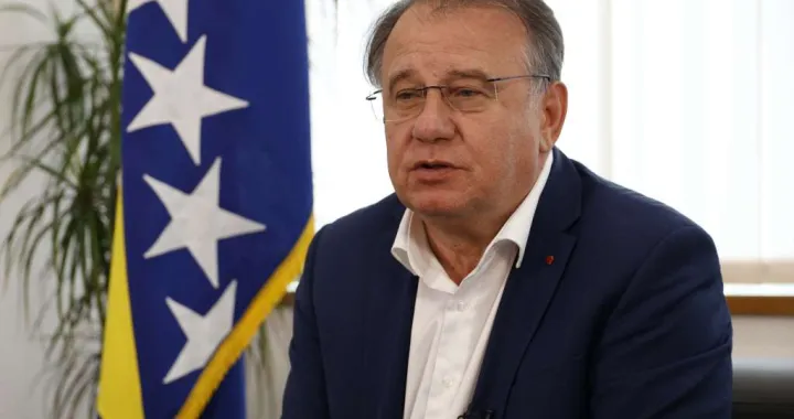 nermin nikšić fena/