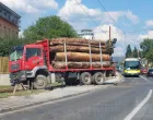 Saobraćajna nesreća, kamion udario u stub/Damir Deljo