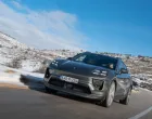 Prva generacija Macana, koja je predstavljena 2014. godine, stekla je popularnost zahvaljujući uzornoj dinamici vožnje temeljenoj na snažnim benzinskim i dizelskim motorima. Njen savremeni nasljednik mijenja pogonski koncept i postaje 100% električni automobil, ali i podiže stepen dinamike u vožnji na još viši nivo… da