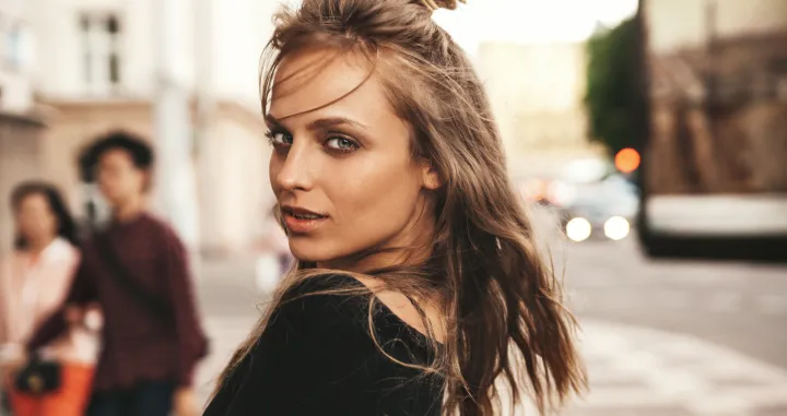 Žene koje vas mogu nadmudriti dok trepnete/Free Pik