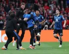 Ademola Lookman - Sead Kolašinac/Foto: 