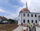 Džamija u Bugojnu koja će dobiti parking zahvaljujući ovom divnom čovjeku/