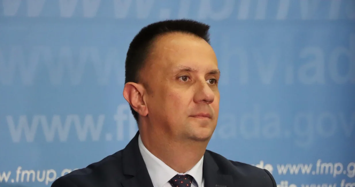 Vedran Lakić/