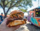 Food truck//
