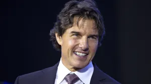 epa10022253 US actor Tom Cruise attends the premiere of 'Top Gun: Maverick' at Lotte World Tower Special Outdoor Stage in Seoul, South Korea, 19 June 2022. The movie will open in South Korean theaters on 22 June. EPA/JEON HEON-KYUN/Jeon Heon-kyun