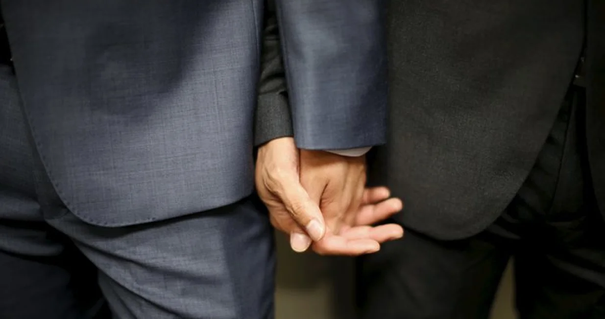 Gay par muškarci/