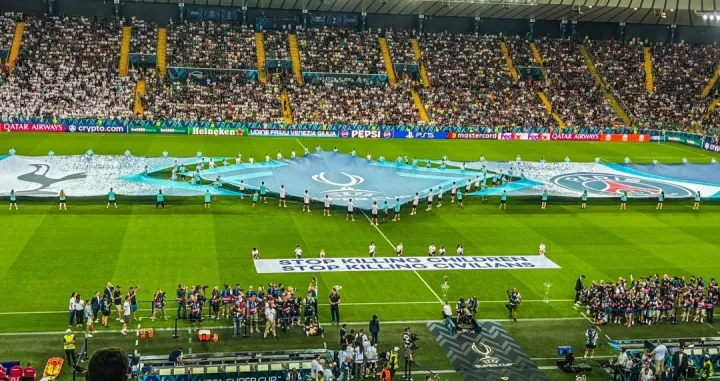 Poruka UEFA/Foto: 