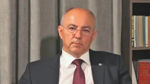 Josip Juratović/