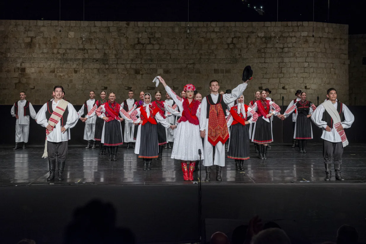 Lindjo proslava/