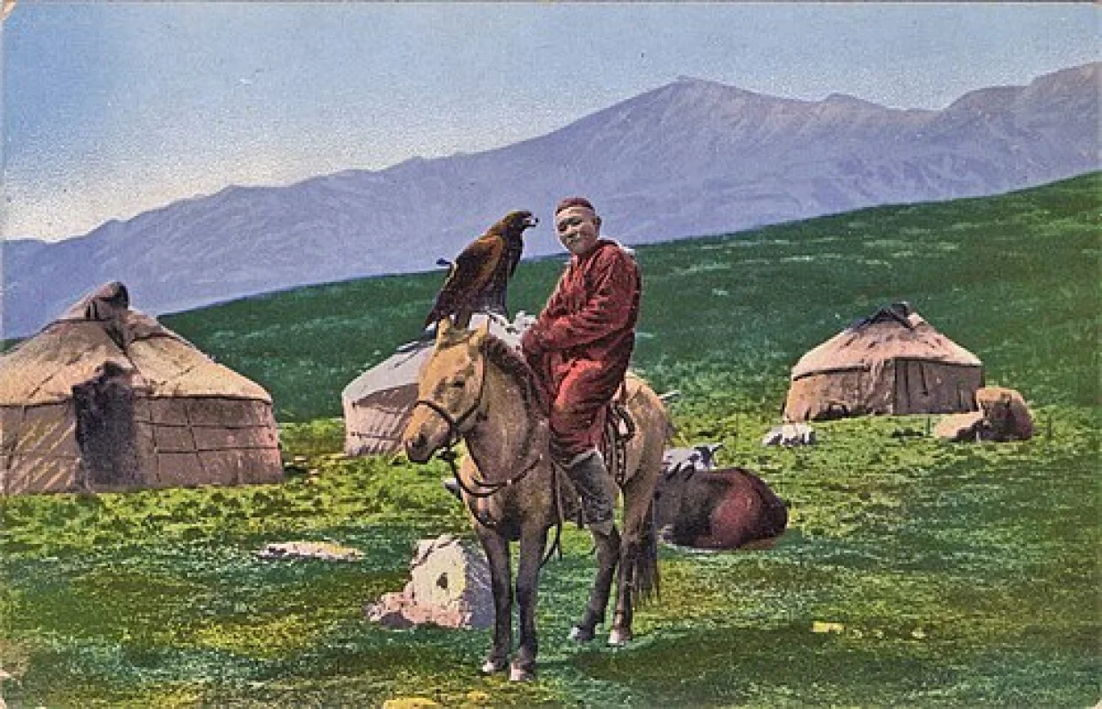 Idilični kazahstanski nomad, lovac orlova/