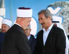 Husein ef. Kavazović i Rezaq Namoora; Obnovljena džamija u selu Ravno, općina Kupres, otvorena je danas u prisustvu velikog broja pripadnika muslimanske vjeroispovijesti iz cijele Bosne i Hercegovine//