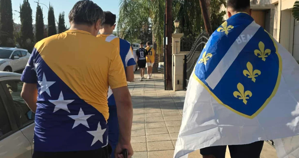 Bh. navijači u Limassolu/Foto: