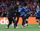 Ademola Lookman - Sead Kolašinac/Foto: 