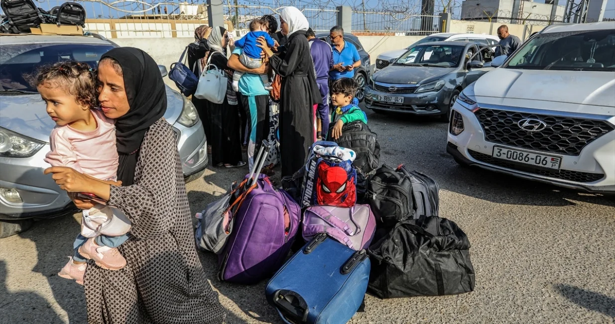 Granični prelaz Rafah (Egipat), otvorena granica za povrijeđene u Gazi, Gaza, Pojas Gaze, Palestina, izraelski napadi/Anadolija