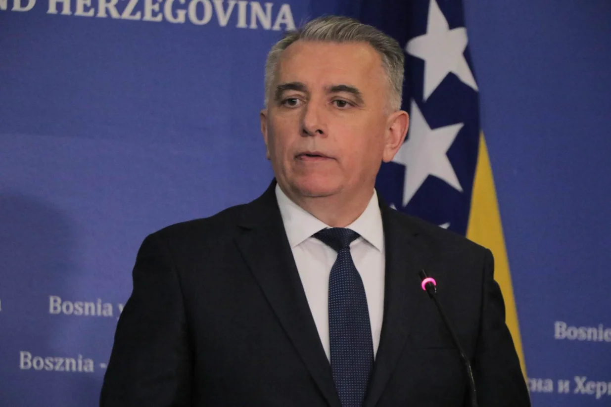 Šerif Špago/