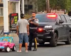 Barbie autić na cesti/Prince George Rcmp
