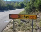 Selo Glušci, Metković, uvredljive poruke, grafiti, ZDS, Ubij Srbina/Srna
