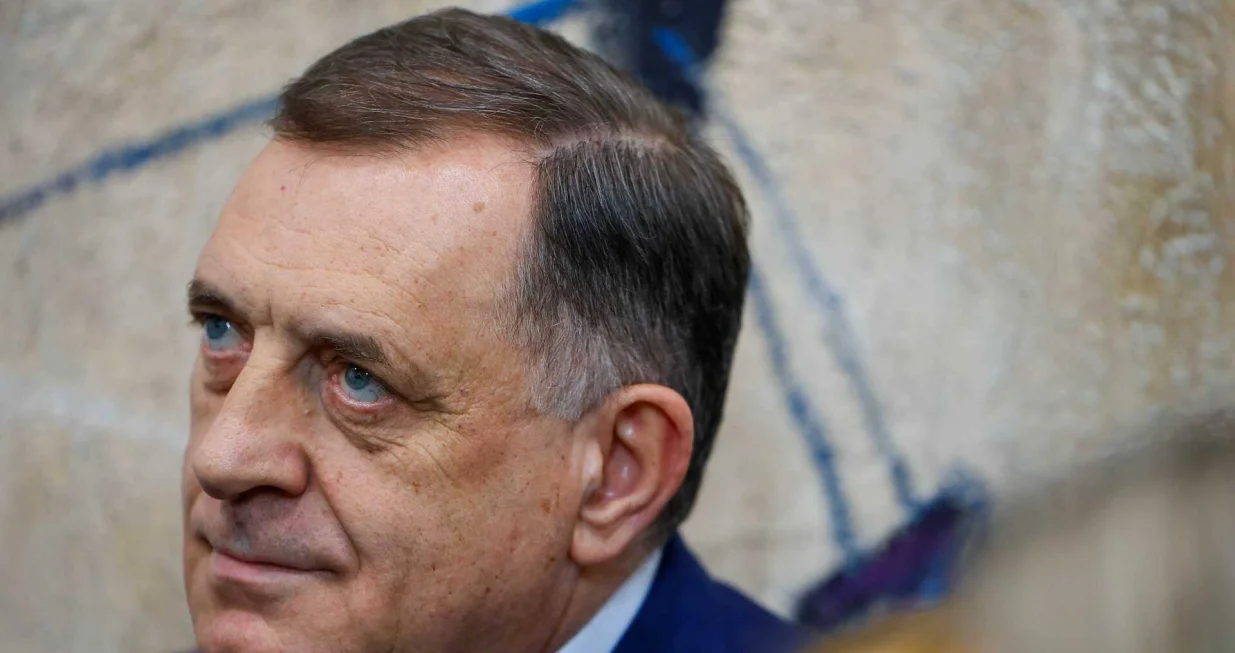 U Istočnom Sarajevu, 24. aprila 2025. godine, predsjednik bosanskohercegovačkog entiteta RS Milorad Dodik svečano je otvorio zgradu Rektorata i Muzičke akademije Univerziteta u Istočnom Sarajevu/Damir Deljo