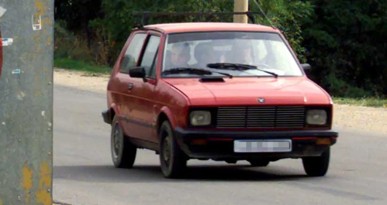 hugo automobil/