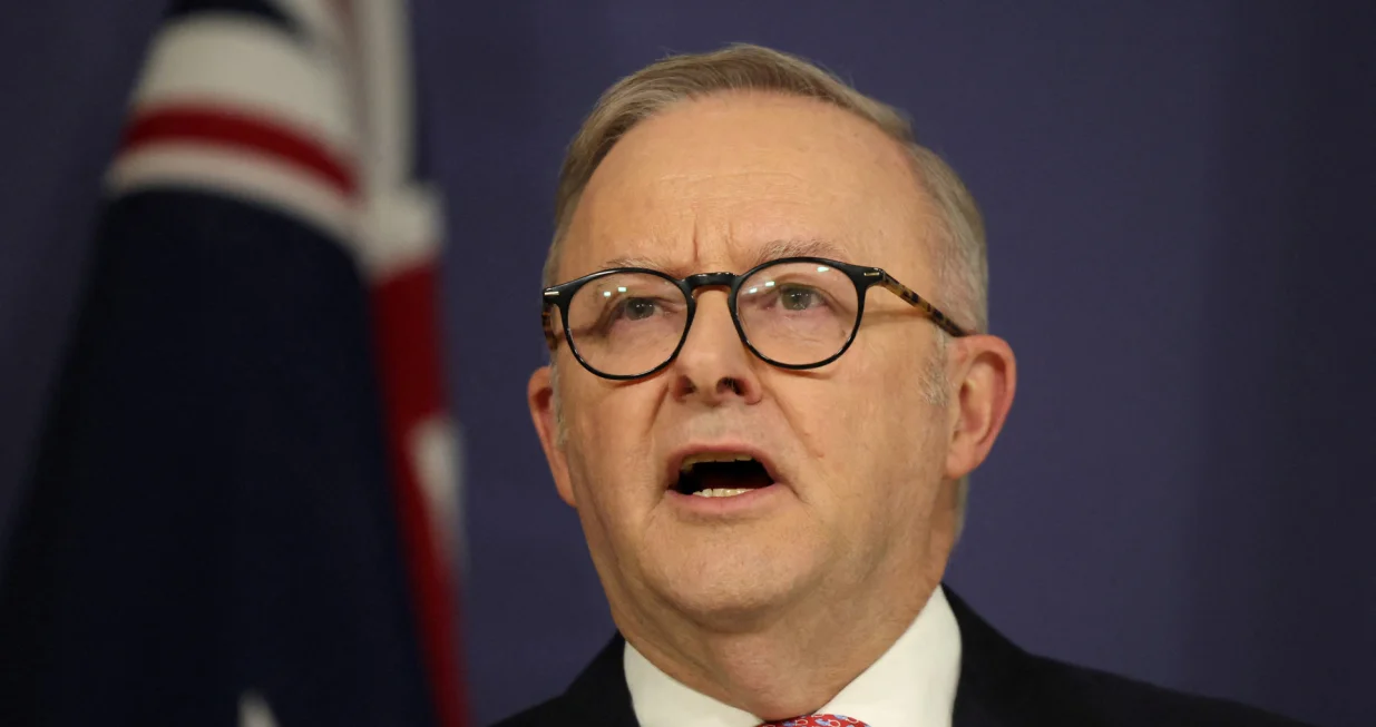 FILE PHOTO: Australian Prime Minister Anthony Albanese speaks during a press conference in Sydney, Australia, September 12, 2025. REUTERS/Hollie Adams/File Photo/Hollie Adams