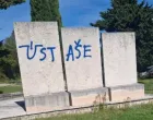 Partizanski spomenik, Istra, išaran grafitima, ustaše/Andi Kalčić