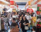 (250920) -- NANNING, Sept. 20, 2025 (Xinhua) -- People visit the Vietnam pavilion during the 22nd China-ASEAN Expo in Nanning, south China's Guangxi Zhuang Autonomous Region, Sept. 20, 2025. The expo opened to the public on Saturday. (Xinhua/Zhang Ailin)/Zhang Ailin