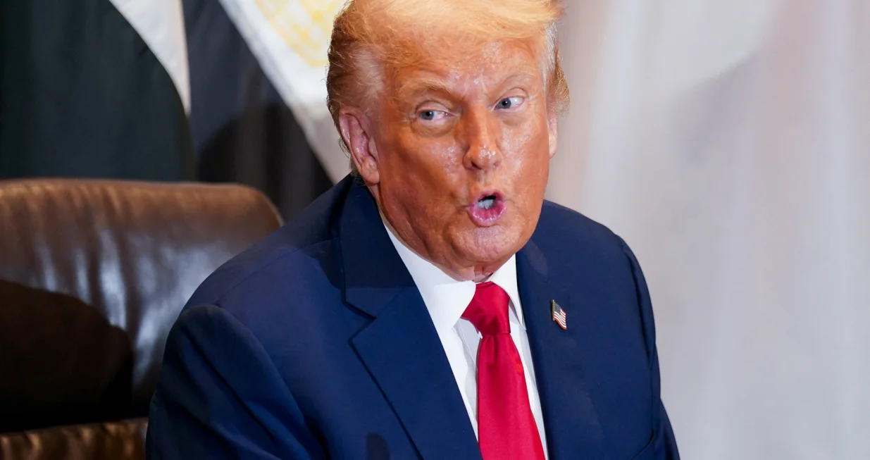 U.S. President Donald Trump attends a multilateral meeting during the 80th United Nations General Assembly, in New York City, New York, U.S., September 23, 2025. REUTERS/Al Drago/Alexander Drago