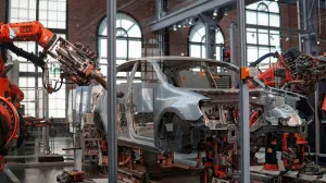 tvornica, automobili, proizvodnja, industrija/Lenny Kuhne