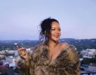 Robyn Rihanna Fenty//