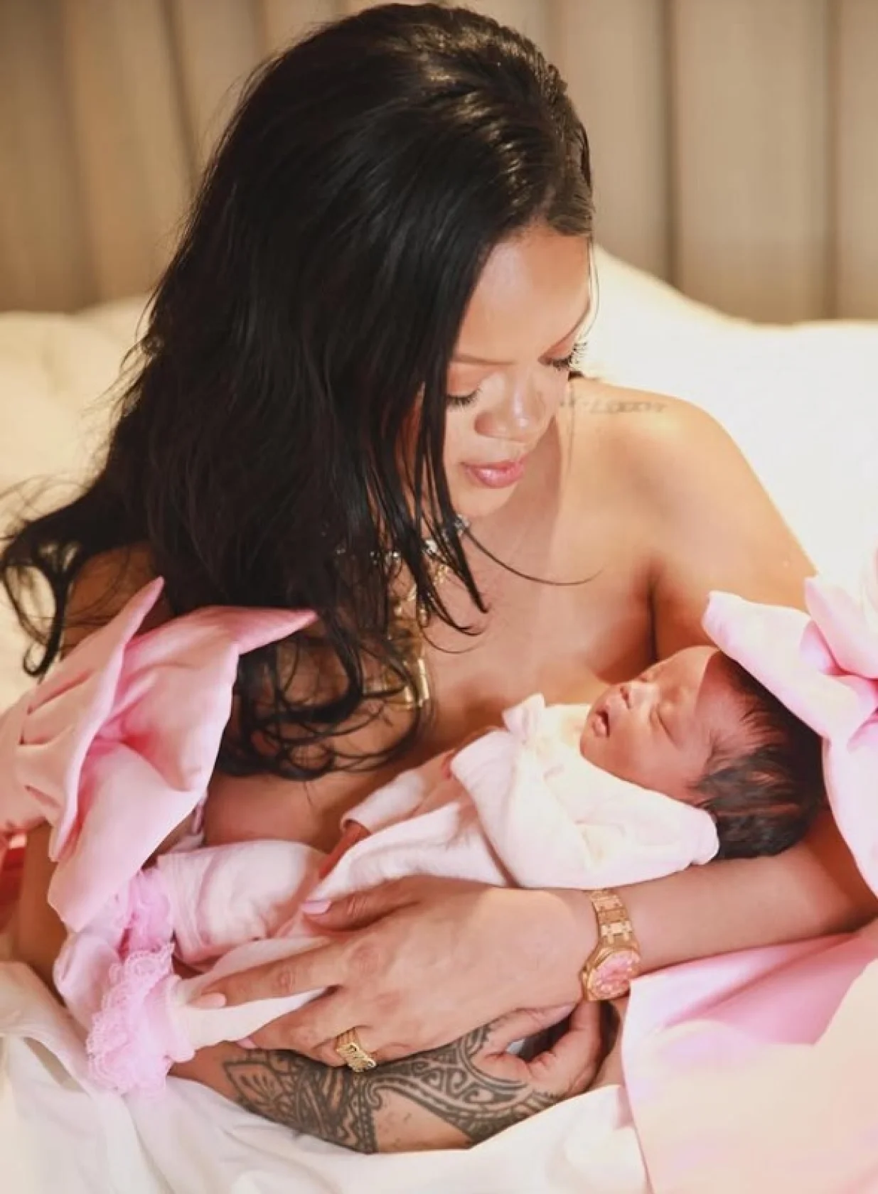 Rihanna i A$AP Rocky dobili treće dijete, djevojčicu Rocki Irish Mayers//
